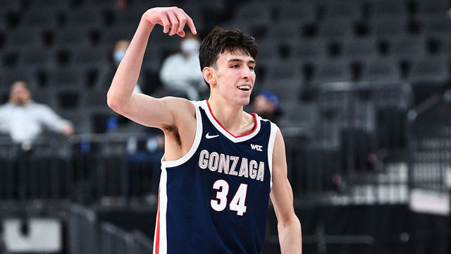 LAS VEGAS, NV - NOVEMBER 22: Gonzaga forward Chet Holmgren (34) celebrates after making a shot during the Empire Classic tournament college basketball game between the Central Michigan Chippewas and the Gonzaga Bulldogs on November 22, 2021, at the T-Mobile Arena in Las Vegas, NV.
