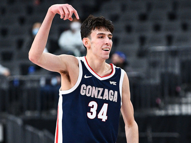 Gonzaga's Chet Holmgren declares for 2022 NBA Draft after standout