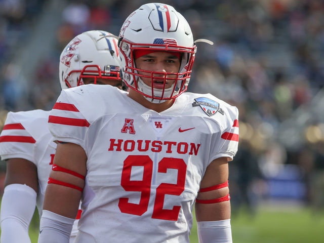 FORT WORTH, TX - DECEMBER 22: Houston Cougars defensive lineman Logan Hall (92) warms up for the Armed Forces Bowl between Houston and Army on December 22, 2018 at Amon G. Carter Stadium in Fort Worth, TX.