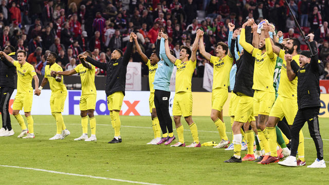 MUNICH, GERMANY - APRIL 12: Villarreal CF players celebrates after winning Bayern during the UEFA Champions League Quarter Final Leg Two match between Bayern München and Villarreal CF at Football Arena Munich on April 12, 2022 in Munich, Germany.