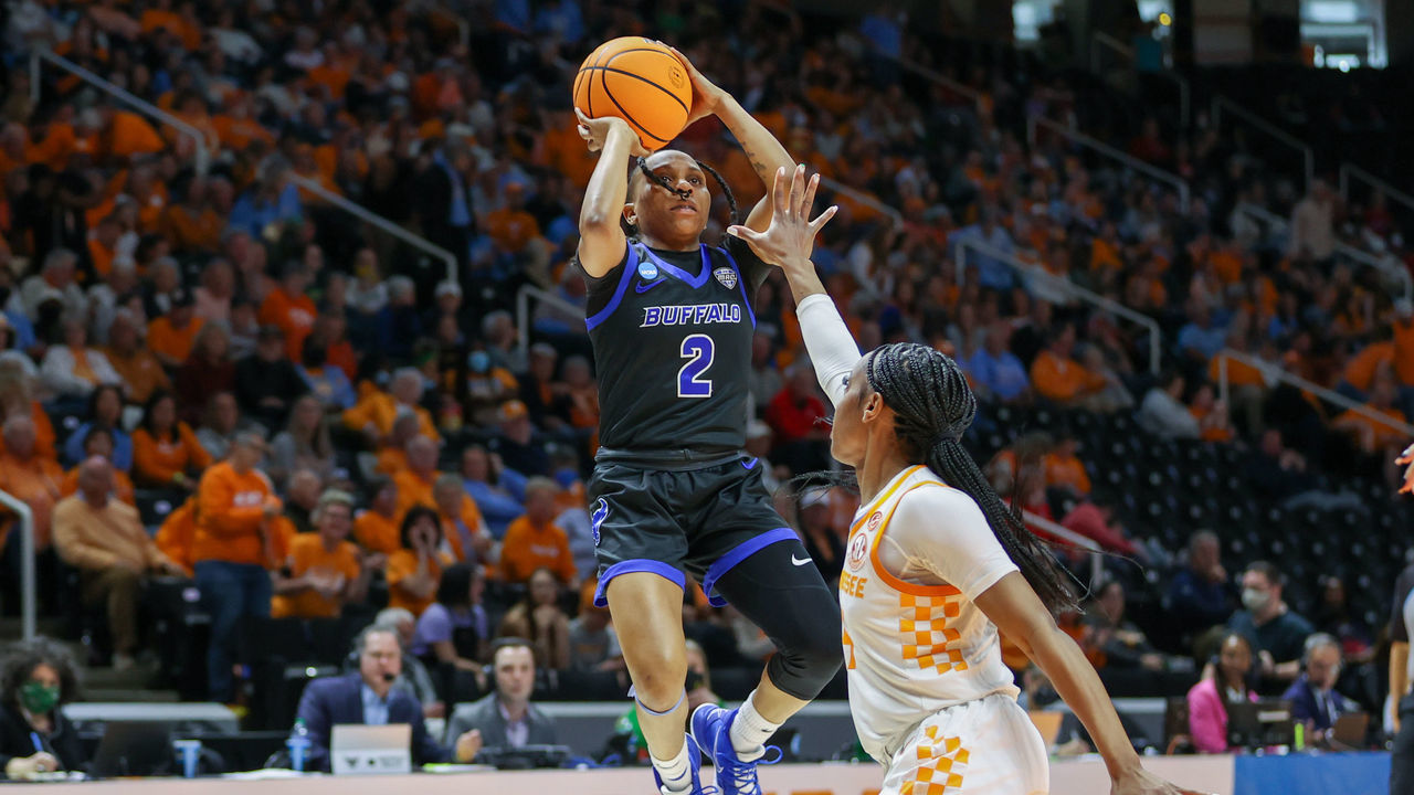 KNOXVILLE, TN - MARCH 19: Dyaisha Fair #2 of the Buffalo Bulls shoots the ball against Jordan Walker #4 of the Tennessee Lady Vols during the first round of the 2022 NCAA Women's Basketball Tournament held at Thompson-Boling Arena on March 19, 2022 in Knoxville, Tennessee.