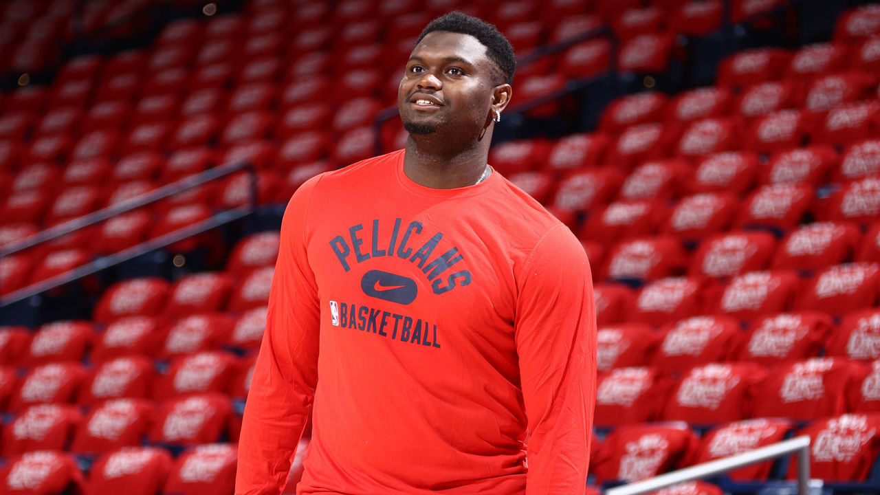 NEW ORLEANS, LA - APRIL 28: Zion Williamson #1 of the New Orleans Pelicans smiles before Round 1 Game 6 of the 2022 NBA Playoffs on April 28, 2022 at the Smoothie King Center in New Orleans, Louisiana. Mandatory Copyright Notice: Copyright 2022 NBAE