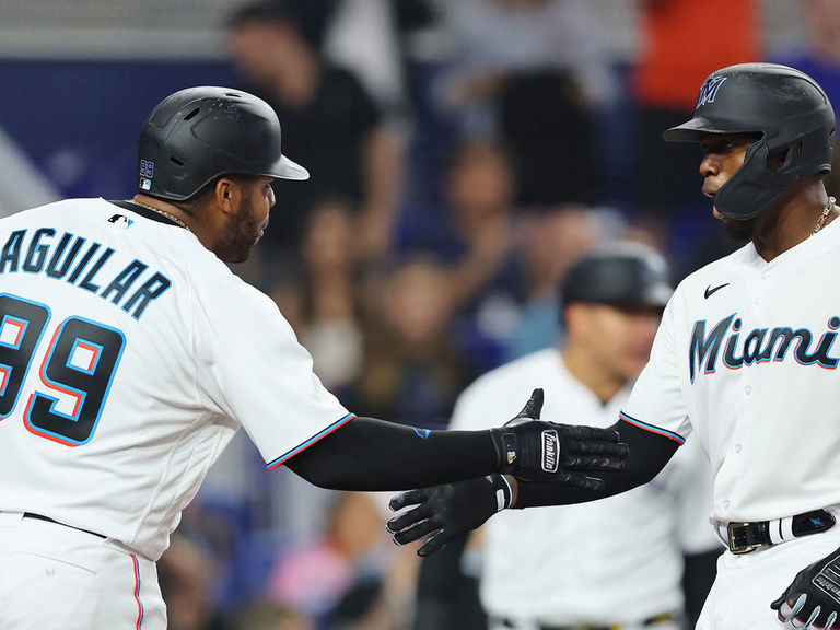 Soler, Rojas homer, Marlins top Seattle for 6th straight win - The