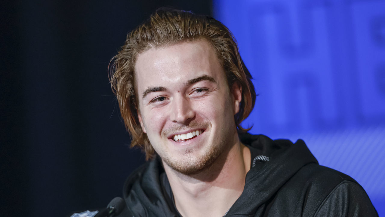 INDIANAPOLIS, IN - MAR 02: Kenny Pickett #QB11 of the Pittsburgh Panthers speaks to reporters during the NFL Draft Combine at the Indiana Convention Center on March 2, 2022 in Indianapolis, Indiana.