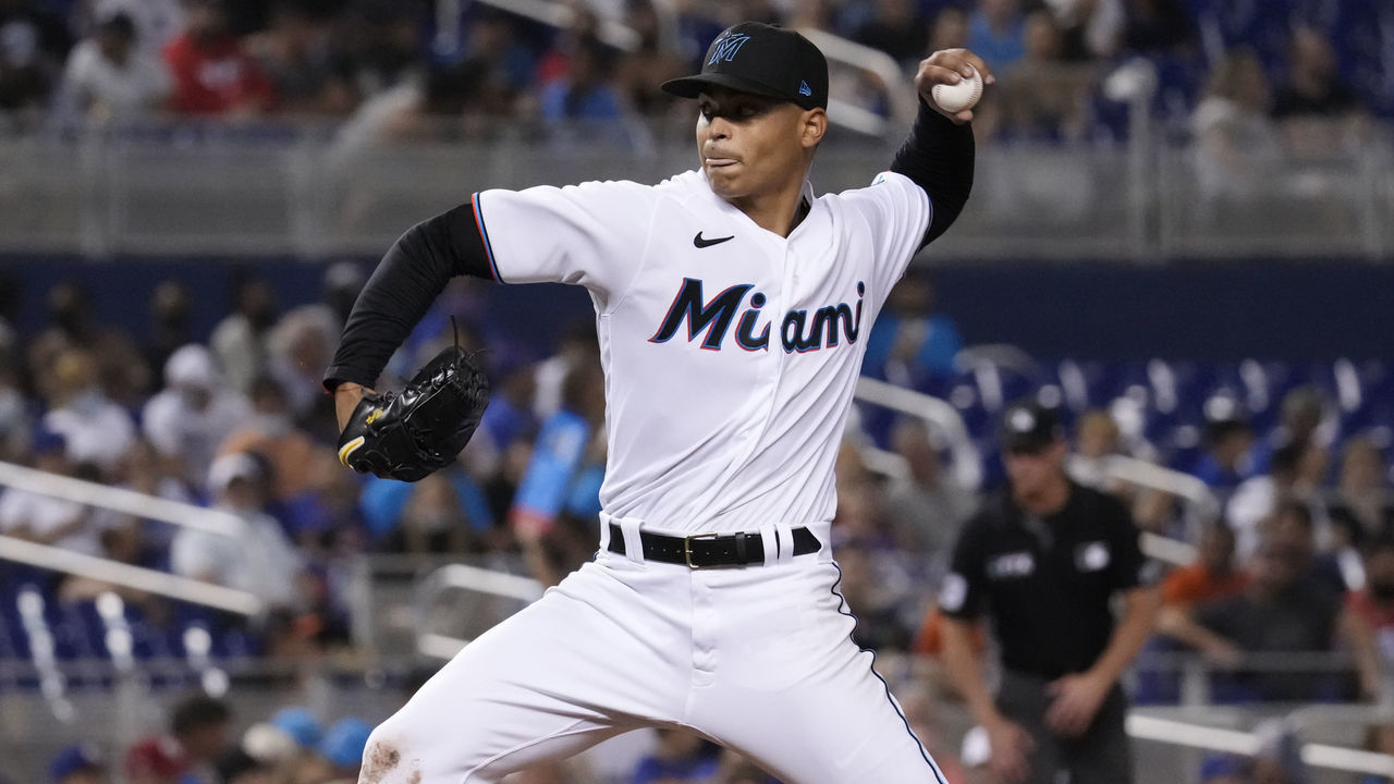MIAMI, FLORIDA - AUGUST 02: Jesús Luzardo #44 of the Miami Marlins delivers a pitch against the New York Mets at loanDepot park on August 02, 2021 in Miami, Florida.