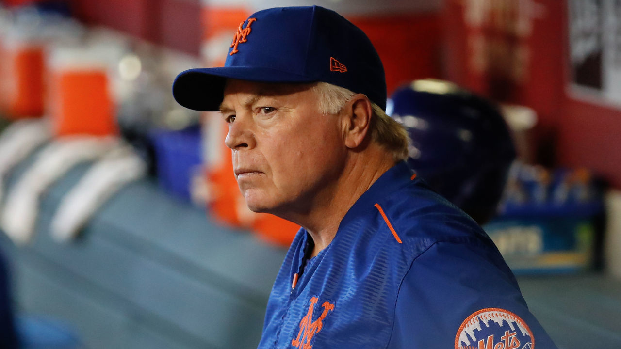 PHOENIX, AZ - APRIL 24: New York Mets manager Buck Showalter (11) looks on during the MLB baseball game between the New York Mets and the Arizona Diamondbacks on April 24, 2022 at Chase Field in Phoenix, Arizona.