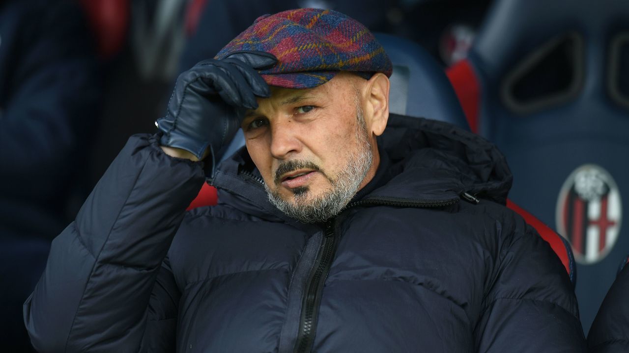 BOLOGNA, ITALY - MARCH 06: Sinisa Mihajlovic head coach of Bologna FC looks onduring the Serie A match between Bologna FC and Torino FC at Stadio Renato Dall'Ara on March 06, 2022 in Bologna, Italy.