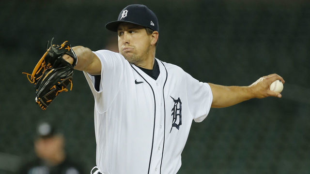 DETROIT, MI - SEPTEMBER 14: Derek Holland #49 of the Detroit Tigers pitches against the Milwaukee Brewers during the seventh inning at Comerica Park on September 14, 2021, in Detroit, Michigan.