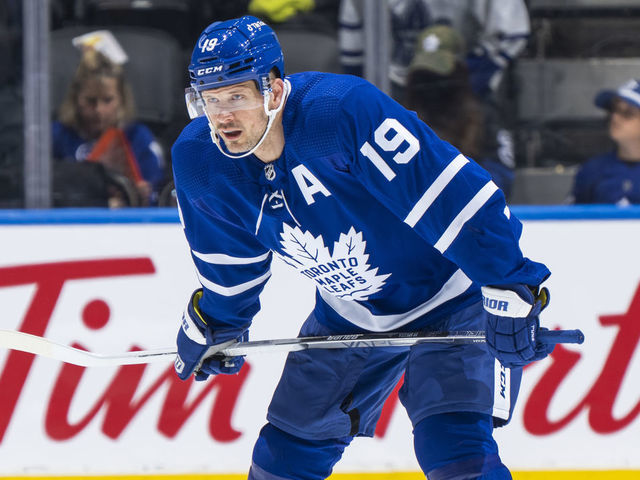 TORONTO, ON - APRIL 29: Jason Spezza #19 of the Toronto Maple Leafs gets ready for a face off against the Boston Bruins during the first period at the Scotiabank Arena on April 29, 2022 in Toronto, Ontario, Canada.
