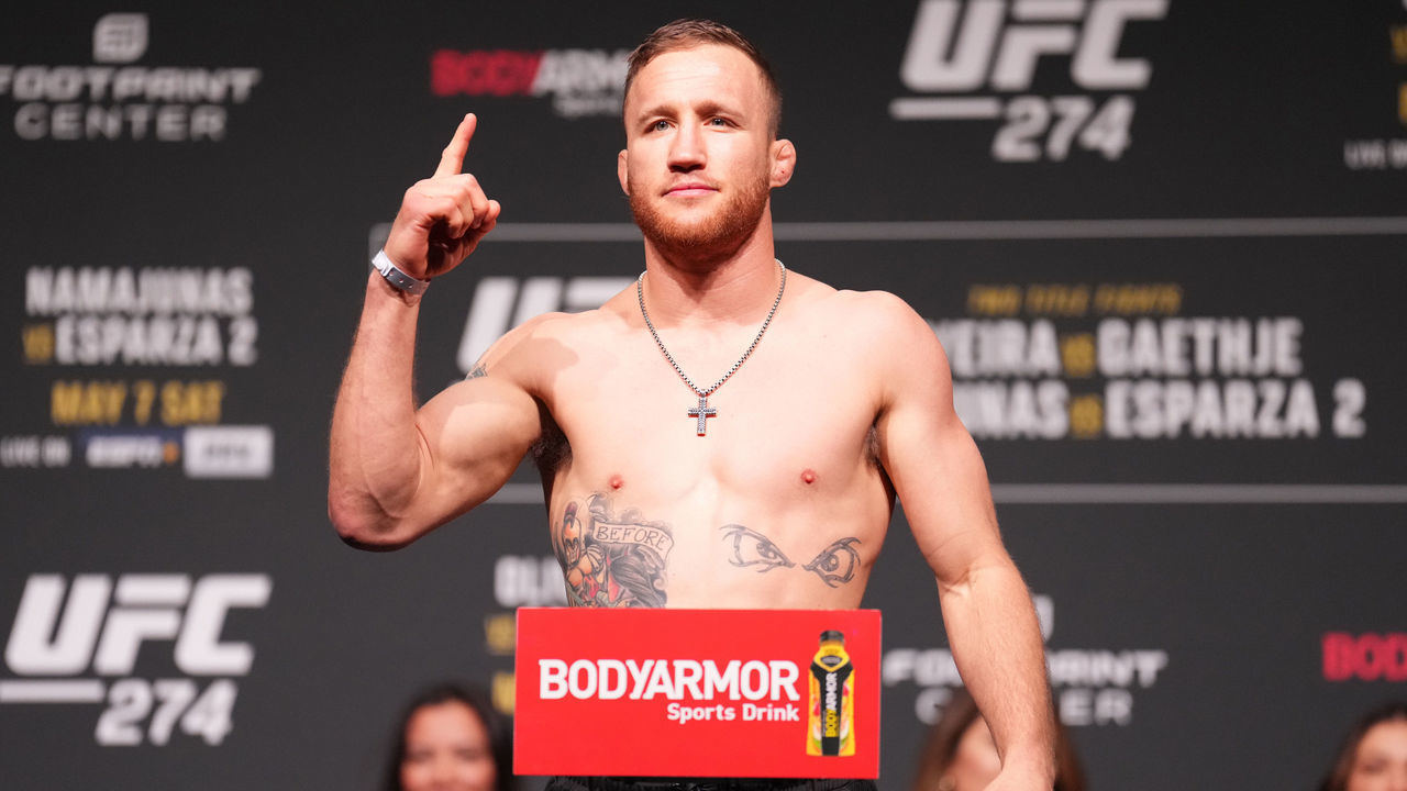 PHOENIX, ARIZONA - MAY 06: Justin Gaethje poses on the scale during the UFC 274 ceremonial weigh-in at the Arizona Federal Theatre on May 06, 2022 in Phoenix, Arizona.