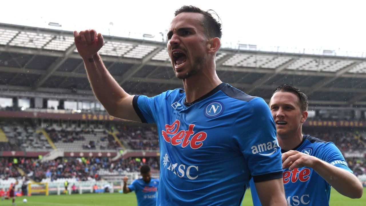 TURIN, ITALY - MAY 07: Fabián Ruiz of Napoli celebrates after scoring the first goal of Napoli during the Serie A match between Torino FC and SSC Napoli at Stadio Olimpico di Torino on May 07, 2022 in Turin, Italy.