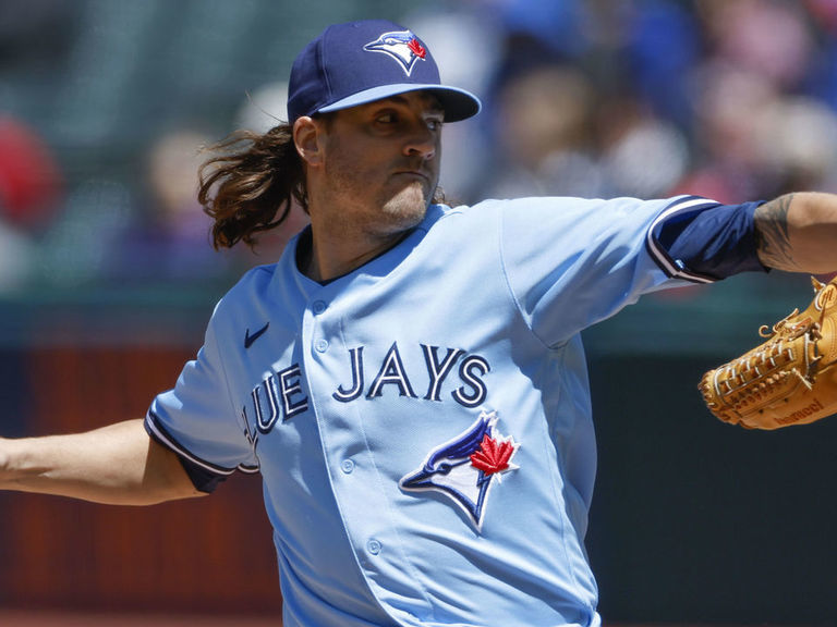 Alejandro Kirk wraps up torrid May with two homers, powers Blue Jays to  sixth consecutive win 