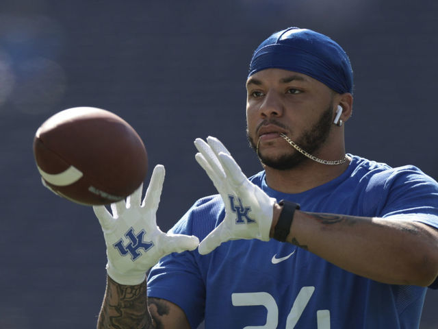 ORLANDO, FLORIDA - JANUARY 01: Chris Rodriguez Jr. #24 of the Kentucky Wildcats warms up prior to the game against the Iowa Hawkeyes in the Citrus Bowl at Camping World Stadium on January 01, 2022 in Orlando, Florida.