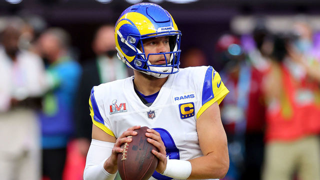 INGLEWOOD, CALIFORNIA - FEBRUARY 13: Matthew Stafford #9 of the Los Angeles Rams throws the ball in the first quarter during Super Bowl LVI against the Cincinnati Bengals at SoFi Stadium on February 13, 2022 in Inglewood, California.