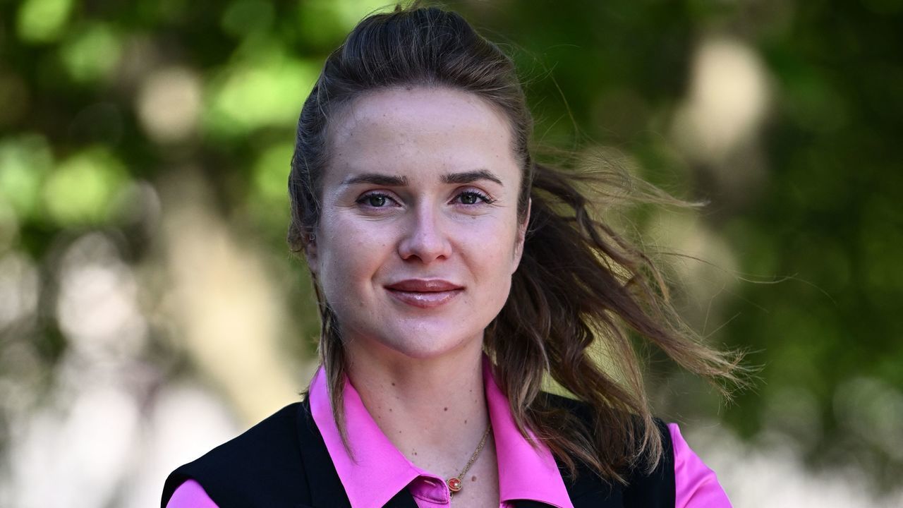 Ukrainian tennis player Elina Svitolina poses at the Accor Arena, during a photo session in Paris, on May 11, 2022.