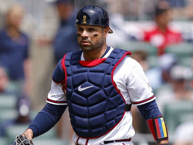 ATLANTA, GA - MAY 28: William Contreras (24) bats during the