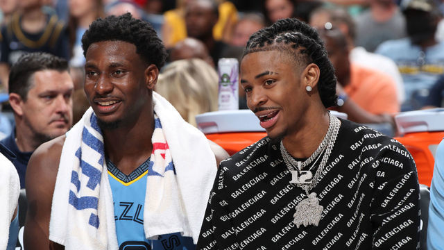 MEMPHIS, TN - MAY 11: Jaren Jackson Jr. #13 of the Memphis Grizzlies talks with Ja Morant #12 of the Memphis Grizzlies during Game 5 of the 2022 NBA Playoffs Western Conference Semifinals on May 11, 2022 at FedExForum in Memphis, Tennessee. Mandatory Copyright Notice: Copyright 2022 NBAE