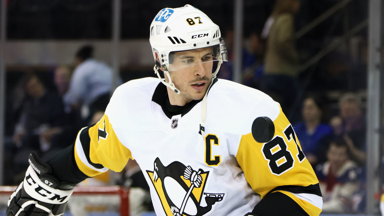 NEW YORK, NEW YORK - MAY 11: Sidney Crosby #87 of the Pittsburgh Penguins plays with the puck during warm-ups prior to playing against the New York Rangers in Game Five of the First Round of the 2022 Stanley Cup Playoffs at Madison Square Garden on May 11, 2022 in New York City.