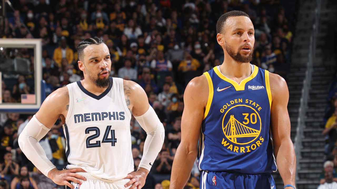 San Francisco, CA - MAY 13: Dillon Brooks #24 of the Memphis Grizzlies and Stephen Curry #30 of the Golden State Warriors look on during Game 6 of the 2022 NBA Playoffs Western Conference Semifinals on May 13, 2021 at Chase Center in San Francisco, California. Mandatory Copyright Notice: Copyright 2021 NBAE