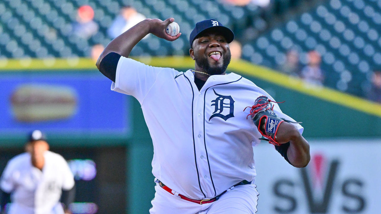 DETROIT, MI - MAY 09: Detroit Tigers starting pitcher Michael Pineda (38) pitches in the first inning during the Detroit Tigers versus the Oakland As game on Monday May 9, 2022 at Comerica Park in Detroit, MI.
