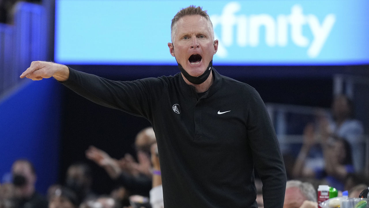 SAN FRANCISCO, CALIFORNIA - MAY 07: Head coach Steve Kerr reacts to the officiating against the Memphis Grizzlies during the first half of Game Three of the Western Conference Semifinals of the NBA Playoffs at Chase Center on May 07, 2022 in San Francisco, California.