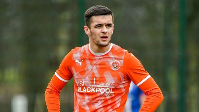 Blackpool's Jake Daniels becomes UK's 1st openly gay male pro footballer since 1990