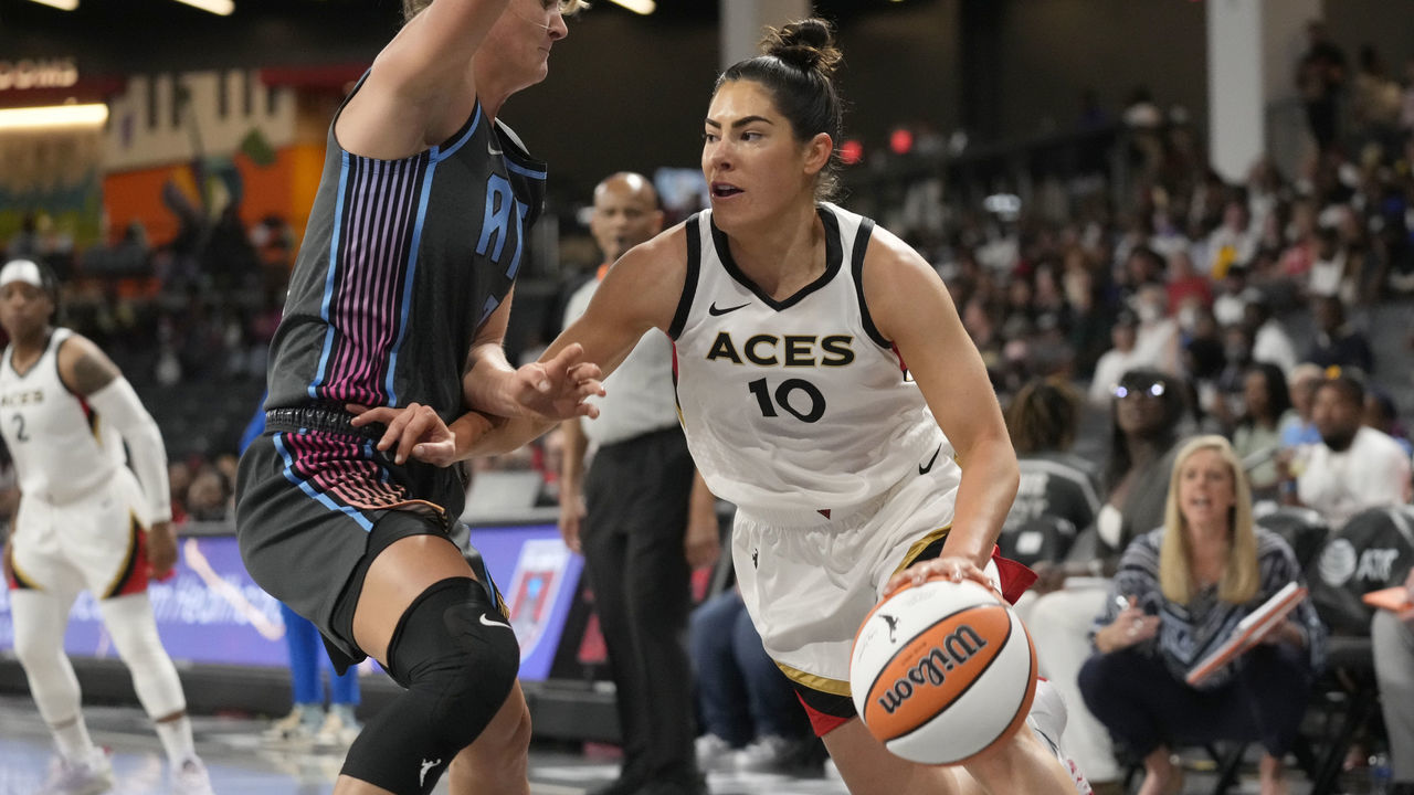 COLLEGE PARK, GA - MAY 13: Kelsey Plum #10 of the Las Vegas Aces drives to the basket during the game against the Atlanta Dream on May 13, 2022 at the Gateway Center Arena in College Park, Georgia. NOTE TO USER: User expressly acknowledges and agrees that, by downloading and/or using this Photograph, user is consenting to the terms and conditions of the Getty Images License Agreement. Mandatory Copyright Notice: Copyright 2022 NBAE
