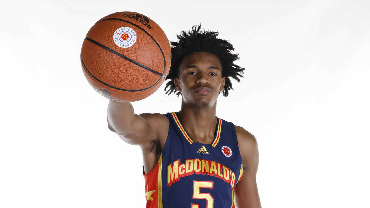 CHICAGO, IL - MARCH 26: McDonald's High School All American Julian Phillips (5) poses for a photo on portrait day on March 26th at the Marriott Marquis Hotel.