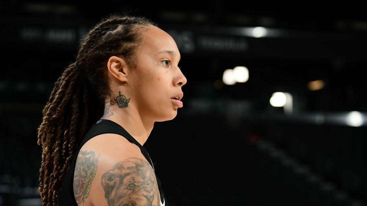 PHOENIX, AZ - OCTOBER 12: A close up shot of Brittney Griner #42 of the Phoenix Mercury at practice and media availability during the 2021 WNBA Finals on October 11, 2021 at Footprint Center in Phoenix, Arizona. Mandatory Copyright Notice: Copyright 2021 NBAE