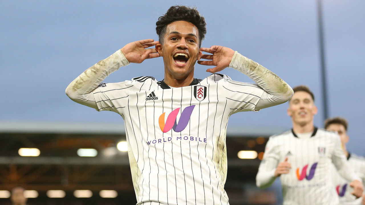 LONDON, ENGLAND - NOVEMBER 20: Fabio Carvalho of Fulham celebrates after scoring their team's second goal during the Sky Bet Championship match between Fulham and Barnsley at Craven Cottage on November 20, 2021 in London, England.