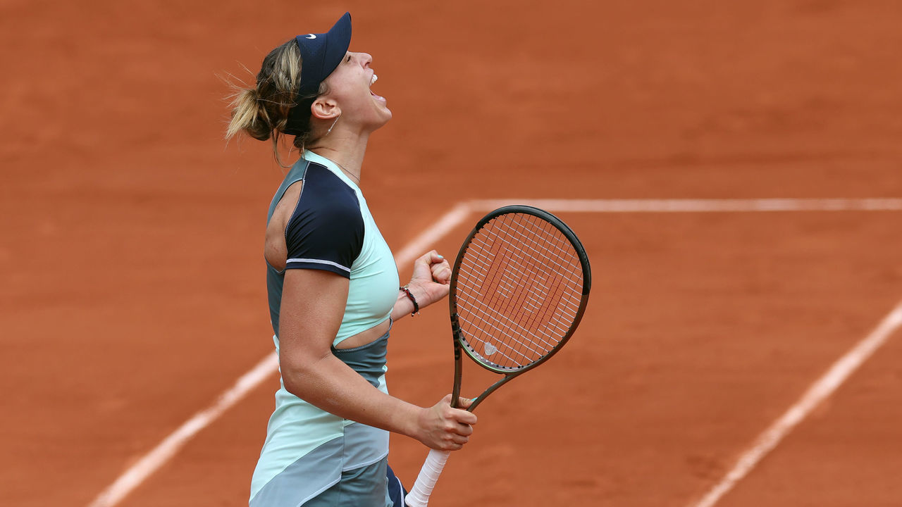 PARIS, FRANCE - MAY 26: Paula Badosa of Spain celebrates victory over kaja Juvan of Slovenia in the second round match at the French Open during day five at Roland Garros on May 26, 2022 in Paris, France.