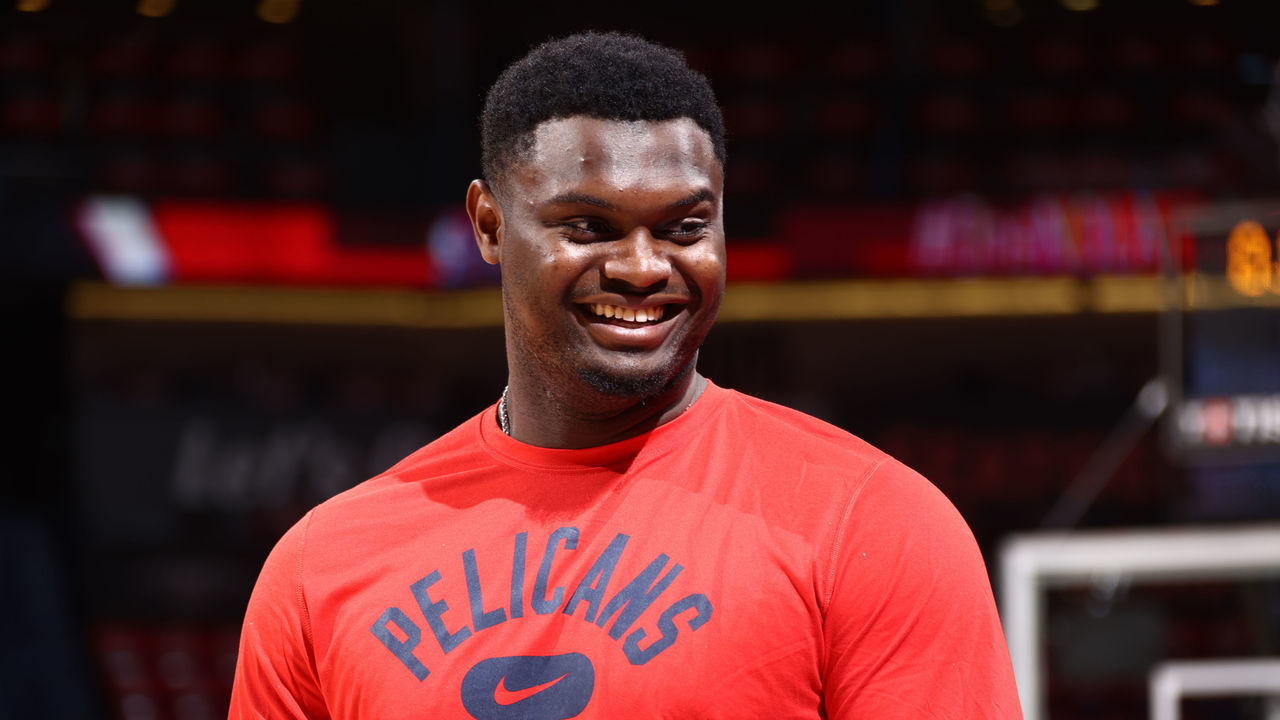 NEW ORLEANS, LA - APRIL 28: Zion Williamson #1 of the New Orleans Pelicans smiles before Round 1 Game 6 of the 2022 NBA Playoffs on April 28, 2022 at the Smoothie King Center in New Orleans, Louisiana. Mandatory Copyright Notice: Copyright 2022 NBAE