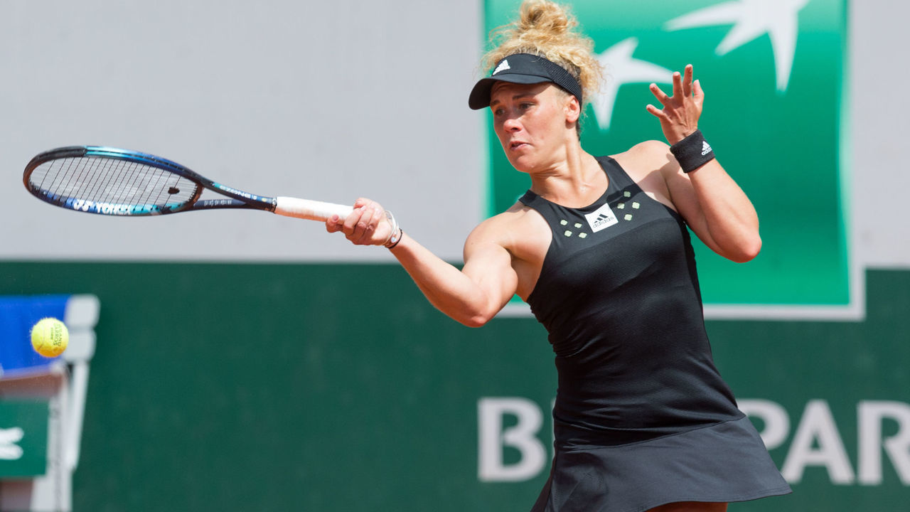 Leolia Jeanjean (FRA) during the 2022 French Open - Day Five in Paris, France, on May 26, 2022.