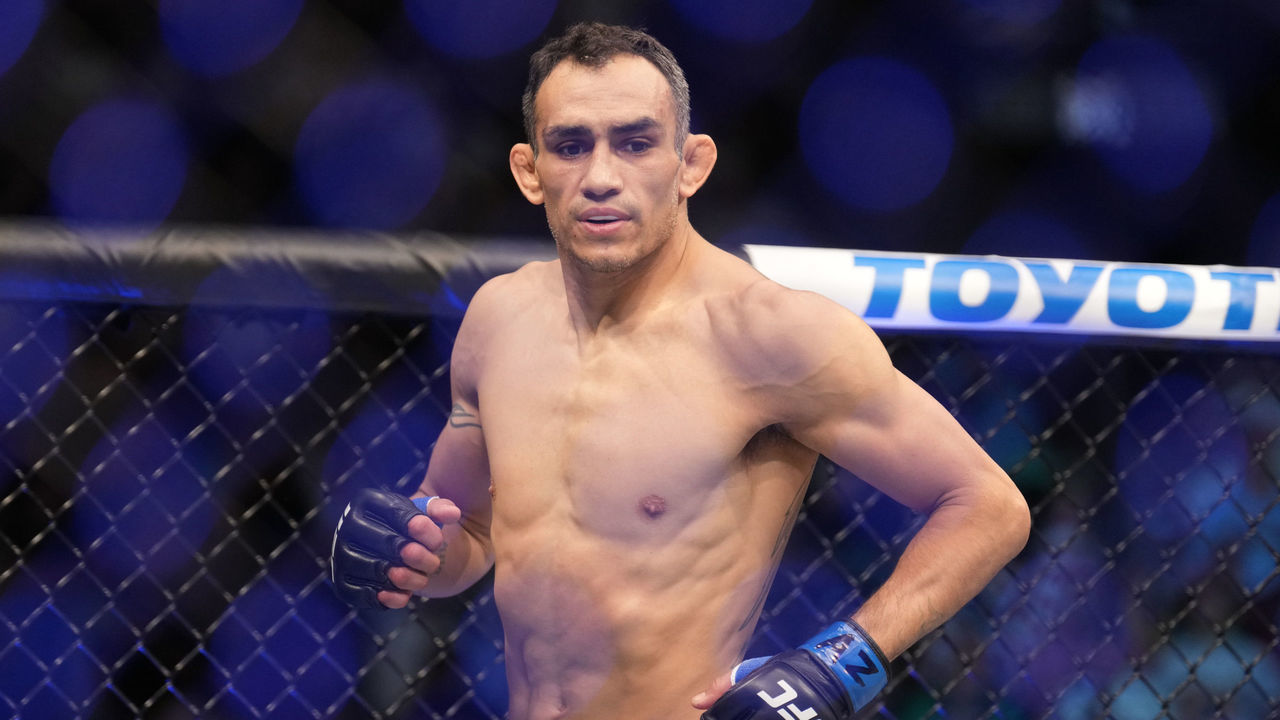 PHOENIX, AZ - MAY 7: Tony Ferguson prepares to fight Michael Chandler in their Lightweight bout during the UFC 274 event at Footprint Center on May 7, 2022, in Phoenix, Arizona.