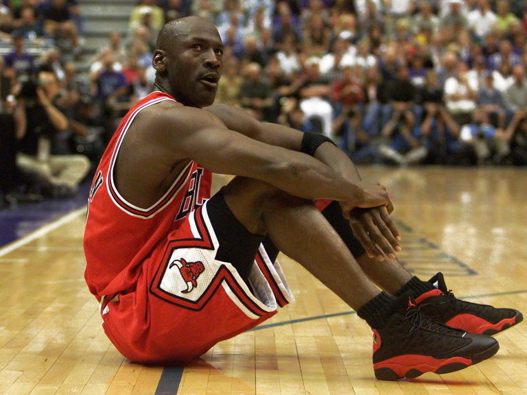 Crying Jordan Razorback New mini-documentary tells story of Crying Jordan meme | theScore.com