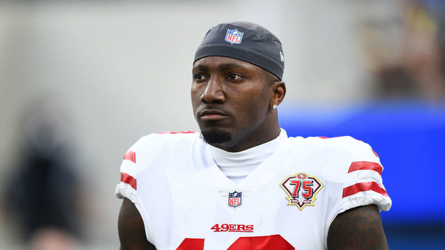 INGLEWOOD, CA - JANUARY 09: San Francisco 49ers Wide Receiver Deebo Samuel (19) looks on during the NFL game between the San Francisco 49ers and the Los Angeles Rams on January 9, 2022, at SoFi Stadium in Inglewood, CA.