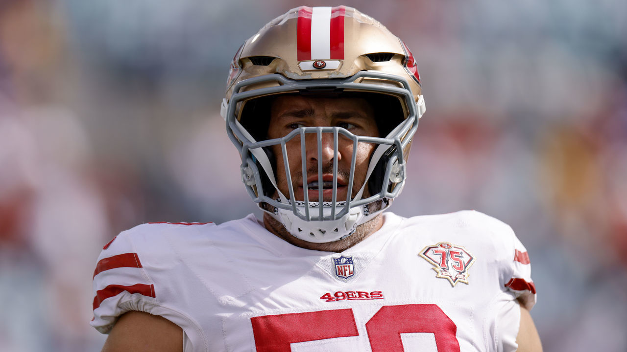 JACKSONVILLE, FLORIDA - NOVEMBER 21: Alex Mack #50 of the San Francisco 49ers walks on the field prior to the game against the Jacksonville Jaguars at TIAA Bank Field on November 21, 2021 in Jacksonville, Florida.