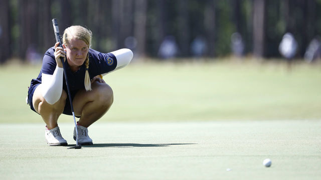 SOUTHERN PINES, NORTH CAROLINA - JUNE 02: Ingrid Lindblad of Sweden lines up a putt on the 14th green during the first round of the 77th US Women's Open Championship at Pine Needles Lodge and Golf Club on June 02, 2022 in Southern Pines, North Carolina.