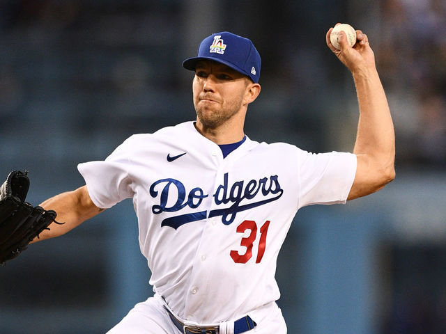 New York Mets vs Los Angeles Dodgers - June 03, 2022