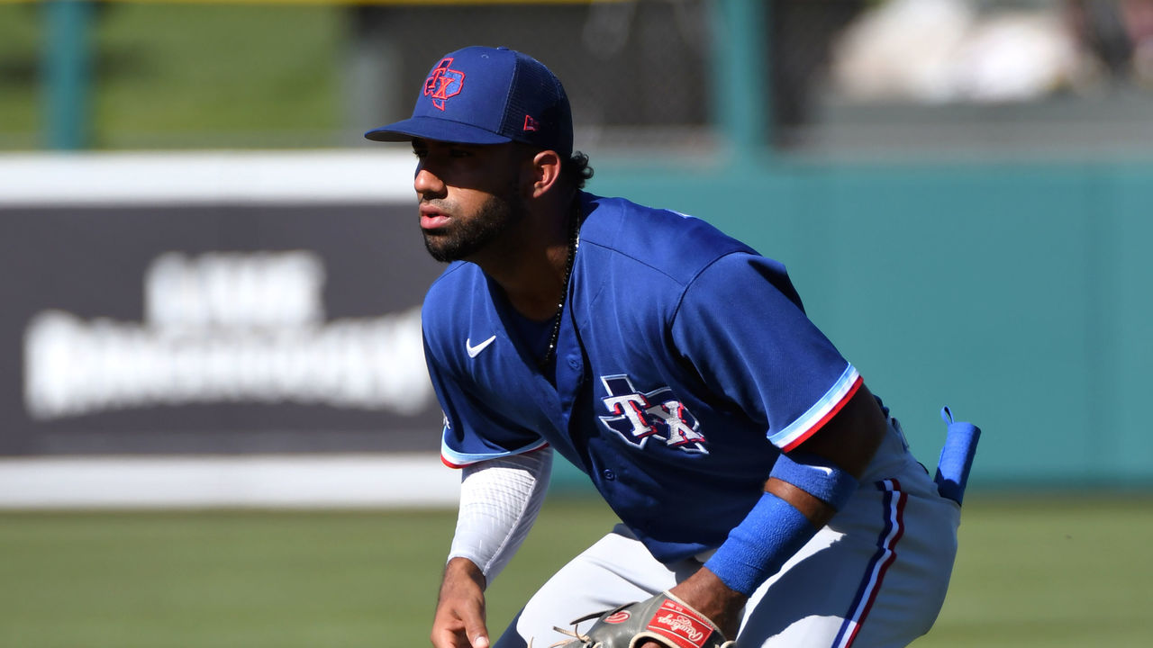 Rangers bring up Duran for MLB debut after Smith's big start