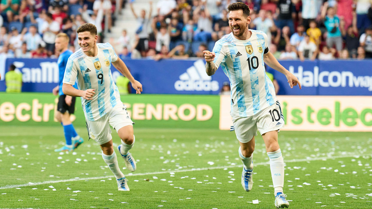 PAMPLONA, SPAIN - JUNE 05: Lionel Messi of Argentina celebrates after scoring his team's third goal during the international friendly match between Argentina and Estonia at Estadio El Sadar on June 05, 2022 in Pamplona, Spain.