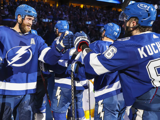 Nikita Kucherov of the Tampa Bay Lightning celebrates his goal with News  Photo - Getty Images