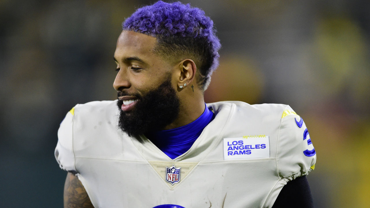 GREEN BAY, WISCONSIN - NOVEMBER 28: Odell Beckham Jr. #3 of the Los Angeles Rams reacts after Los Angeles was defeated by the Green Bay Packers 36-28 at Lambeau Field on November 28, 2021 in Green Bay, Wisconsin.