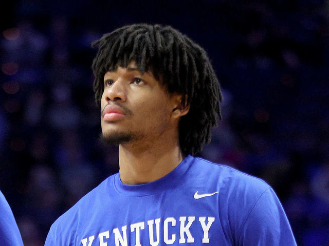 LEXINGTON, KENTUCKY - JANUARY 25: Shaedon Sharpe #21 of the Kentucky Wildcats against the Mississippi State Bulldogs at Rupp Arena on January 25, 2022 in Lexington, Kentucky.