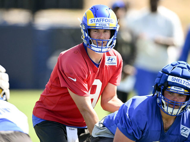 Matthew Stafford of the Los Angeles Rams throws a pass in the second  News Photo - Getty Images