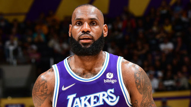 LOS ANGELES, CA - APRIL 1: LeBron James #6 of the Los Angeles Lakers looks on during the game against the New Orleans Pelicans on April 1, 2022 at Crypto.Com Arena in Los Angeles, California. NOTE TO USER: User expressly acknowledges and agrees that, by downloading and/or using this Photograph, user is consenting to the terms and conditions of the Getty Images License Agreement. Mandatory Copyright Notice: Copyright 2022 NBAE