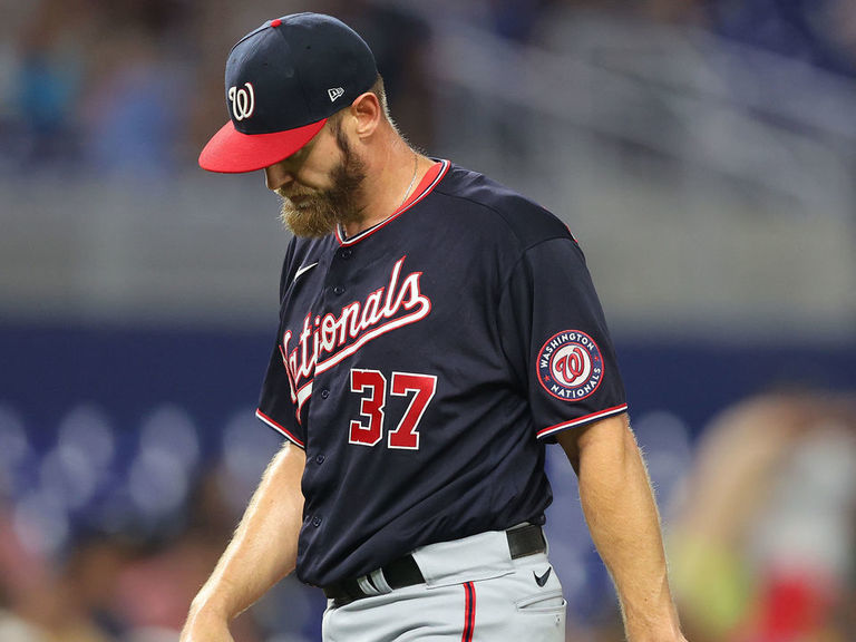 Stephen Strasburg exits with right trapezius muscle tightness, sparking  concern - Washington Times