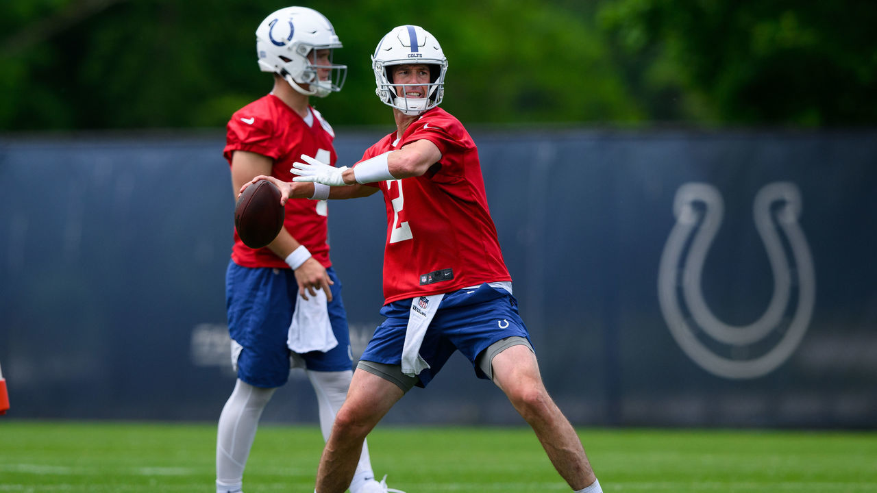 INDIANAPOLIS, IN - JUNE 01: Indianapolis Colts quarterback Matt Ryan (2) runs through a drill during the Indianapolis Colts OTA offseason workouts on June 1, 2022 at the Indiana Farm Bureau Football Center in Indianapolis, IN.