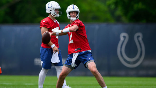INDIANAPOLIS, IN - JUNE 01: Indianapolis Colts quarterback Matt Ryan (2) runs through a drill during the Indianapolis Colts OTA offseason workouts on June 1, 2022 at the Indiana Farm Bureau Football Center in Indianapolis, IN.