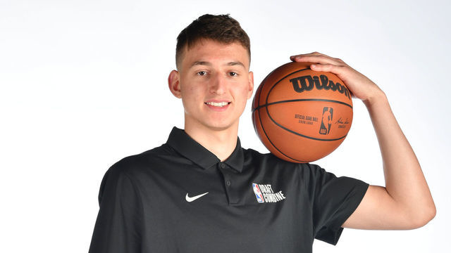 CHICAGO,IL - MAY 17: NBA Prospect, Nikola Jovic poses for a portrait during the 2022 NBA Draft Combine Circuit on May 17, 2022 in Chicago, Illinois. Mandatory Copyright Notice: Copyright 2022 NBAE